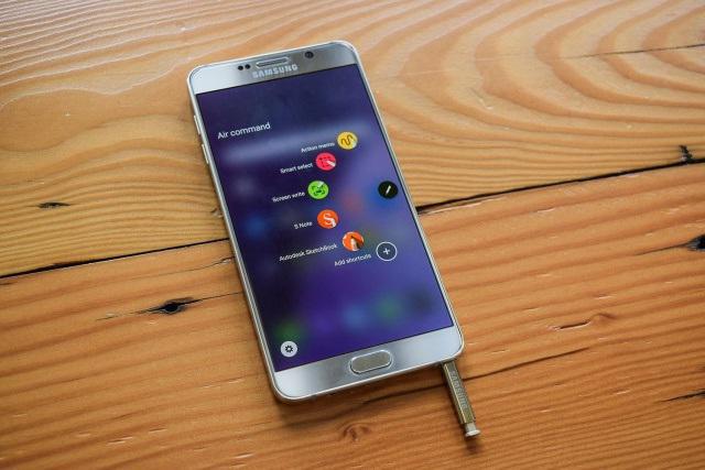Viedtālrunis Samsung Galaxy 5 piezīme: pārskats, specifikācijas, atsauksmes